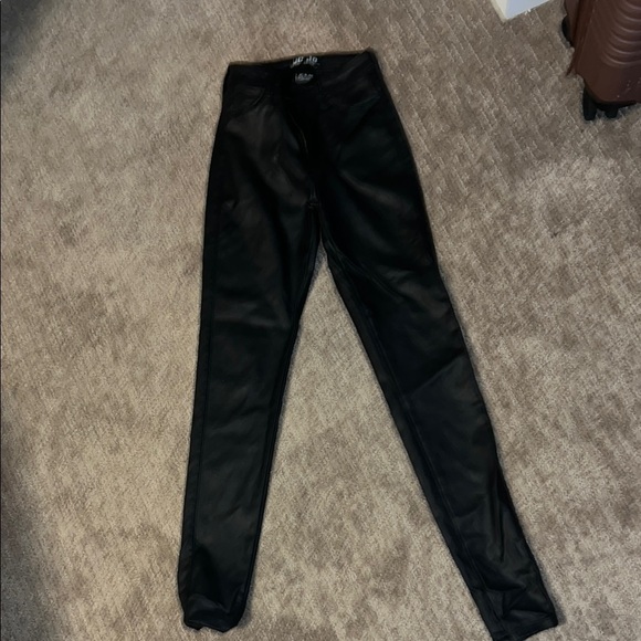 JC JO Jeans Pants - NWOT Black Faux Leather Leggings Size Small